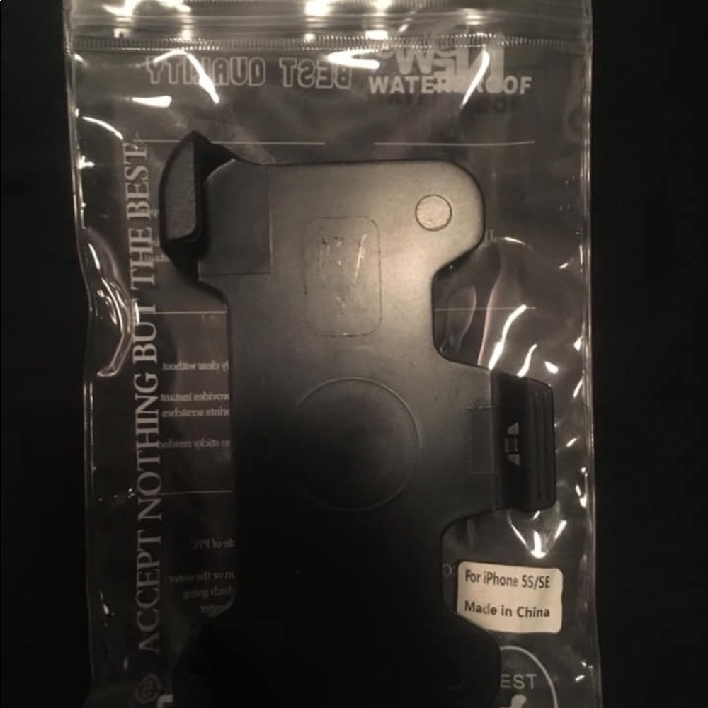 Phone covers - Picture 6 of 8